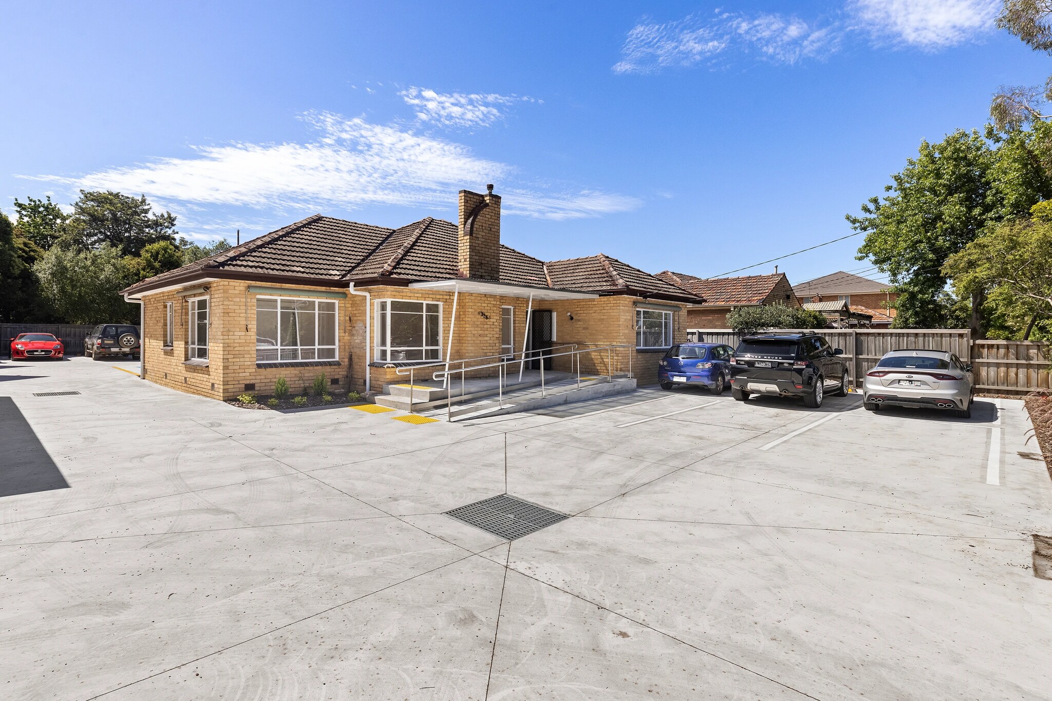 326 Stephensons Rd, Mount Waverley en alquiler Foto principal- Imagen 1 de 3