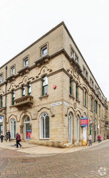11-13 Ramsden St, Huddersfield en alquiler - Foto del edificio - Imagen 3 de 4