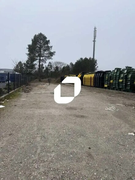 Terreno en Cestas en alquiler - Foto del edificio - Imagen 1 de 1