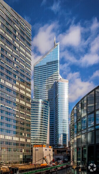 1 Place Des Saisons, Courbevoie en alquiler - Foto del edificio - Imagen 2 de 10
