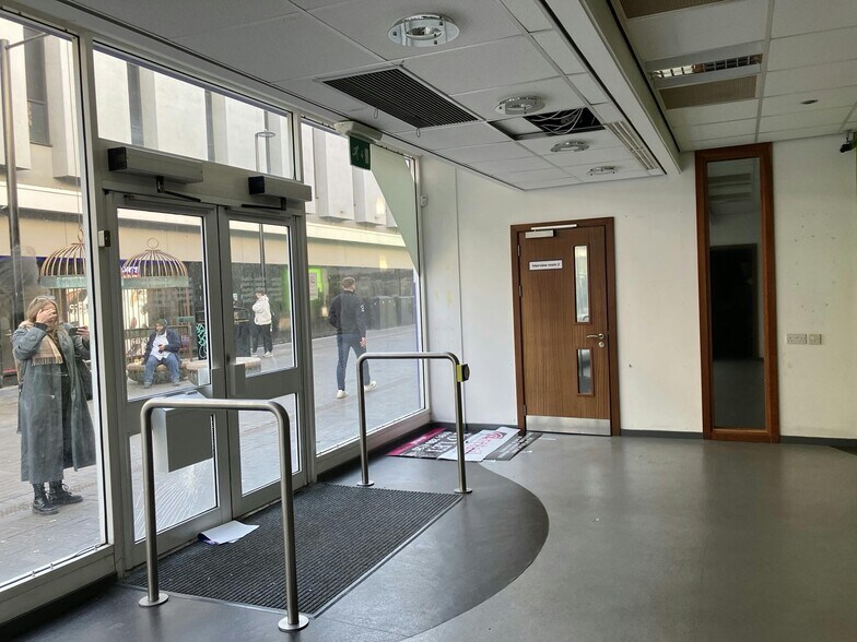 5-9A Saville Row, Newcastle Upon Tyne en alquiler - Foto del edificio - Imagen 3 de 8