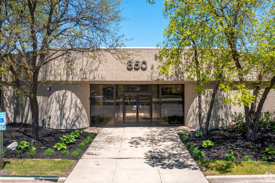 850 E Algonquin Rd, Schaumburg, IL en venta - Foto del edificio - Imagen 3 de 13