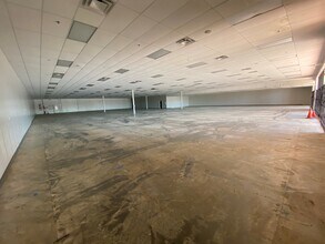 Hwy 60, Riverside, CA en alquiler Foto del edificio- Imagen 2 de 10