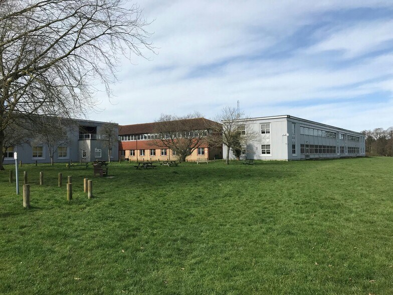 Penns Pl, Petersfield en alquiler - Foto del edificio - Imagen 2 de 7