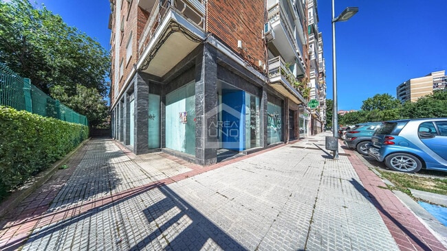 Más detalles de Calle Olímpica Conchita Puig, Alcorcón - Local en alquiler