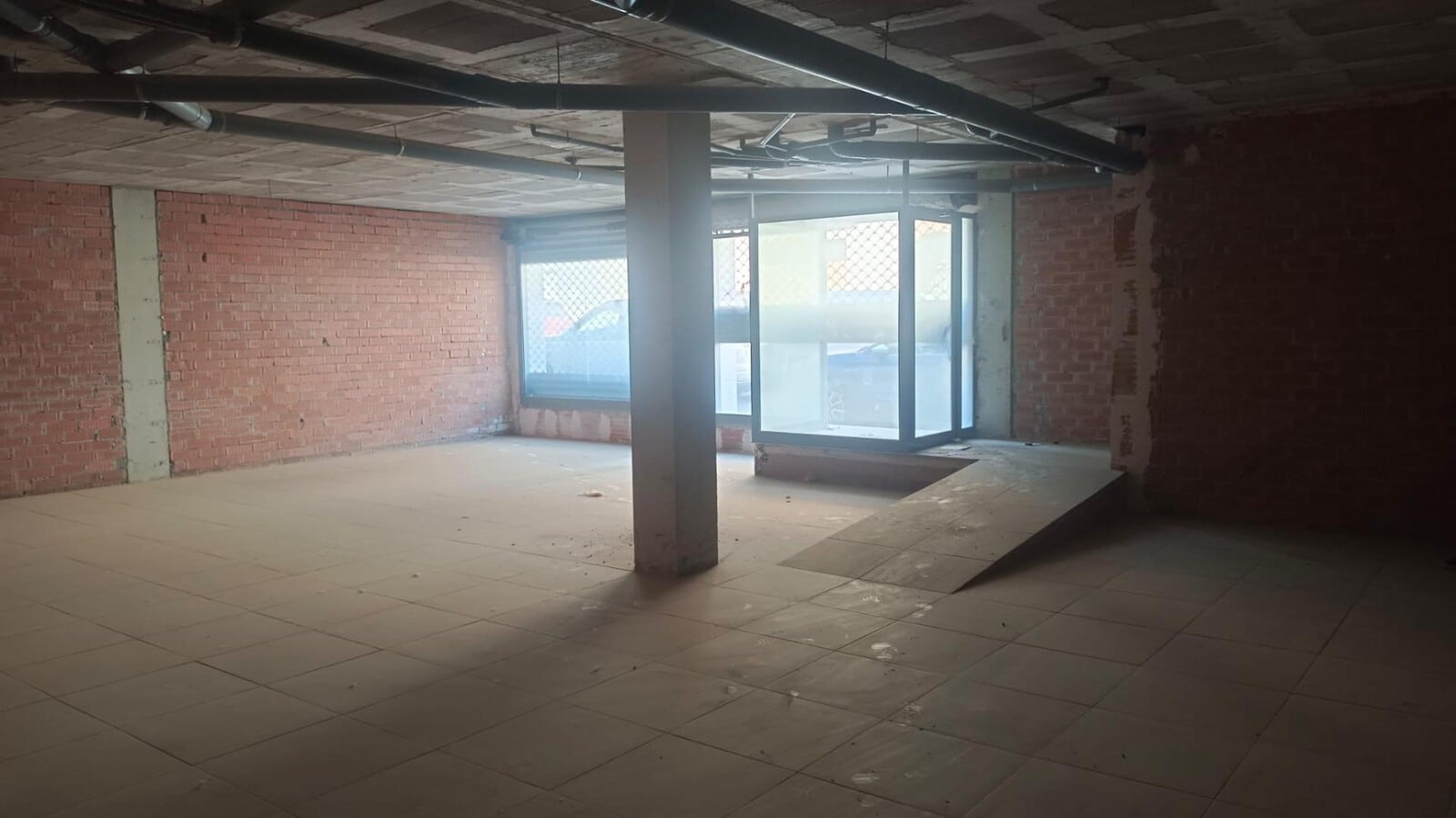 Mont-roig del Camp, TAR 43300 - Unidad L4 - - Foto del interior - Image 2 of 6