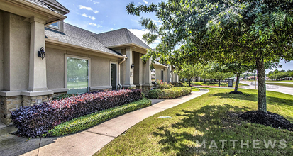 11601 Spring Cypress Rd, Tomball, TX en alquiler Foto del edificio- Imagen 2 de 3