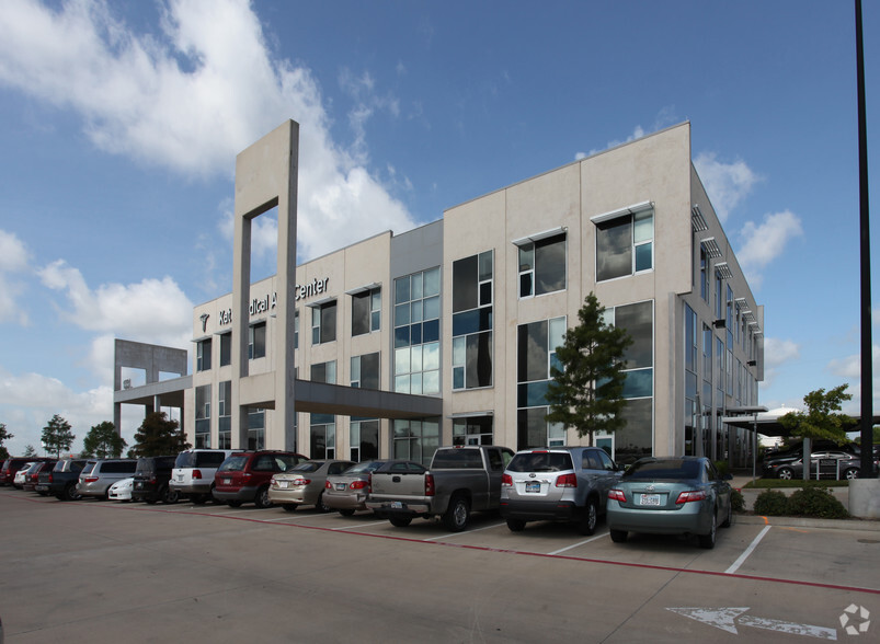 1331 W Grand Pky N, Katy, TX en alquiler - Foto del edificio - Imagen 3 de 11