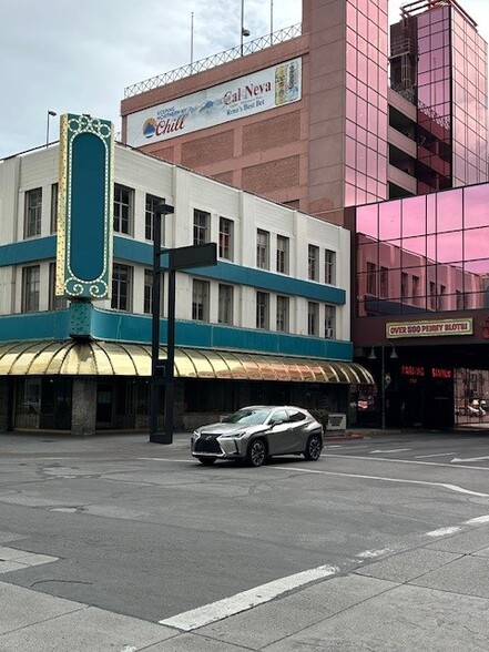 190 University Way, Reno, NV en alquiler - Foto del edificio - Imagen 2 de 6