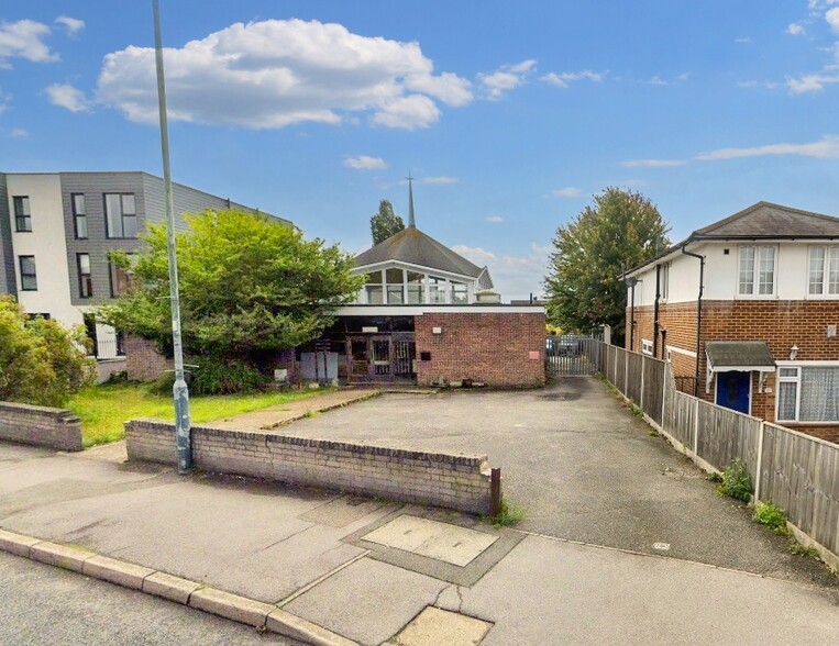 Blackfen Rd, Sidcup en alquiler - Foto del edificio - Imagen 1 de 6