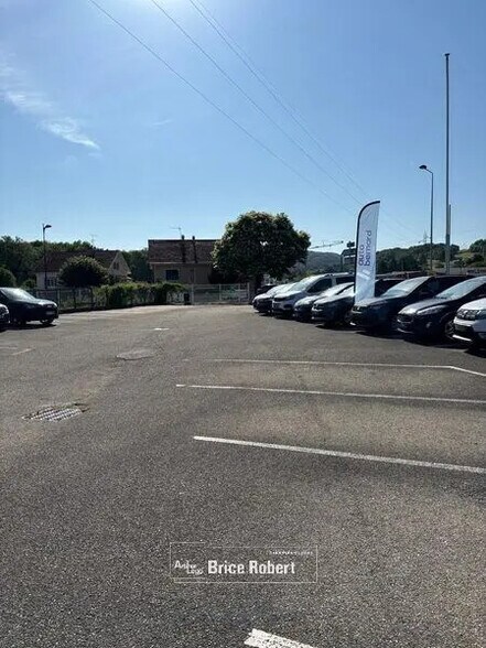 Flex en Ruy-Montceau en venta - Foto del edificio - Imagen 3 de 7