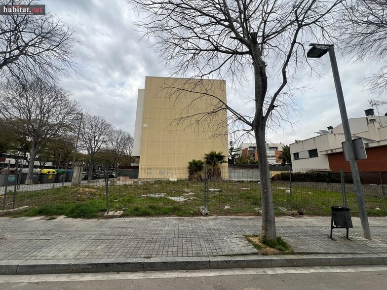 Terreno en Vilanova i la Geltrú, Barcelona en venta - Foto del edificio - Imagen 3 de 10