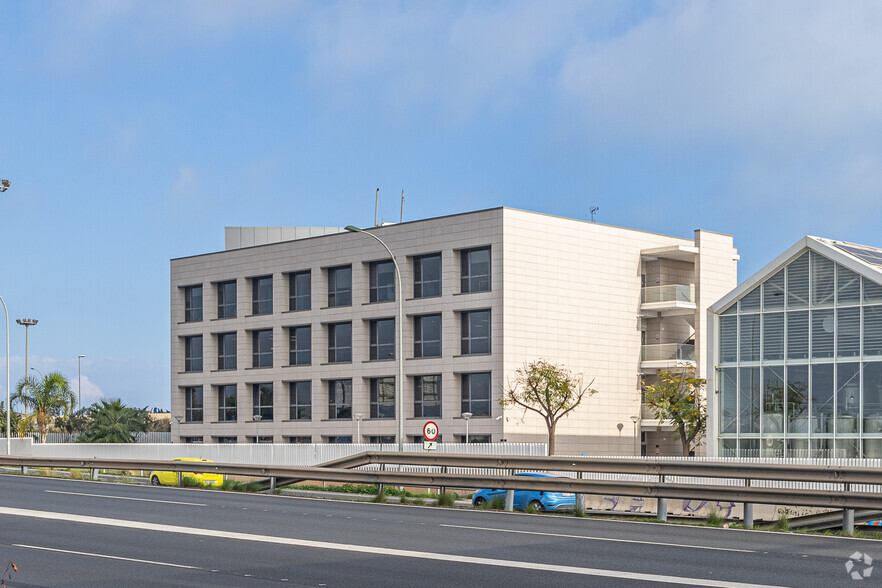 Avenida Velázquez, 207-213, Málaga, Málaga en alquiler - Foto del edificio - Imagen 2 de 5