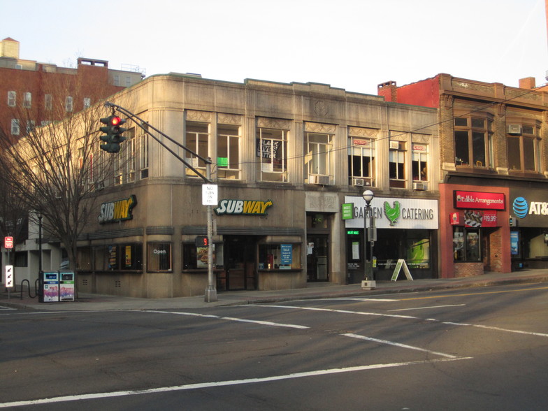 926 Chapel St, New Haven, CT en alquiler - Foto del edificio - Imagen 1 de 4