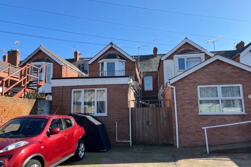 83 Exeter Rd, Exmouth en venta - Foto del edificio - Imagen 2 de 2