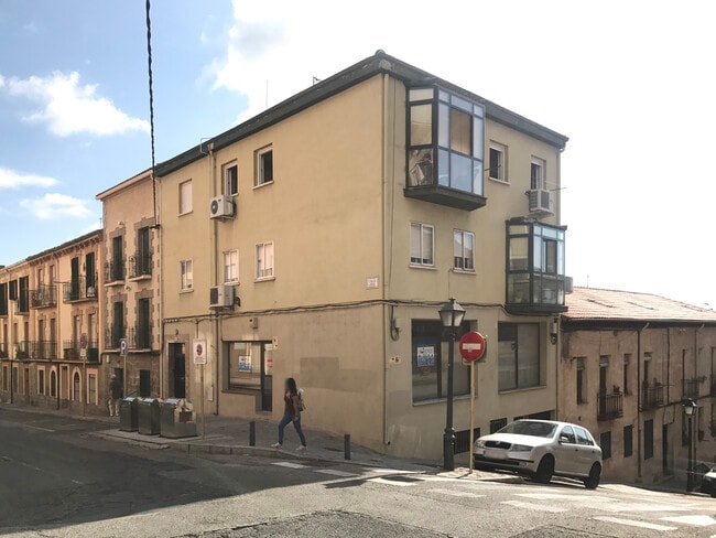 Más detalles de Edificio residencial​ en venta