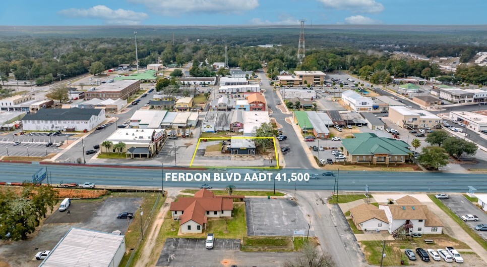 252 N Ferdon Blvd, Crestview, FL en venta - Foto principal - Imagen 1 de 11