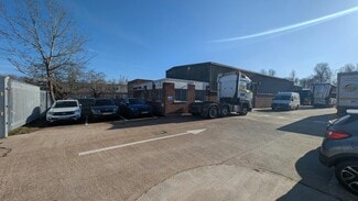 Más detalles de School Ln, Eastleigh - Nave en alquiler