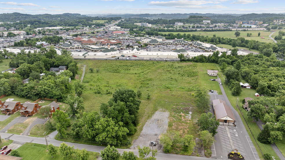 232 Caton Rd, Sevierville, TN en venta - Vista aérea - Imagen 3 de 7