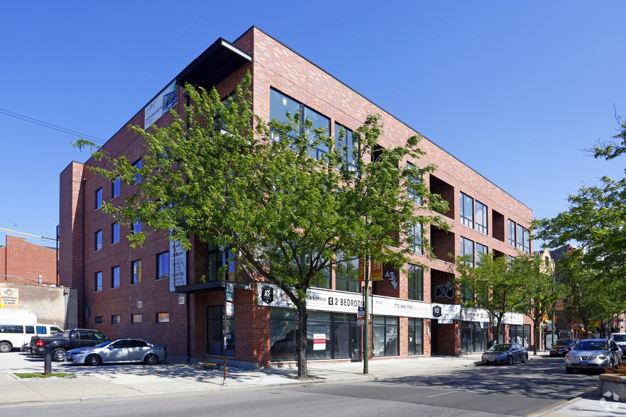 1011-1023 N Ashland Ave, Chicago, IL en alquiler - Foto del edificio - Imagen 3 de 3