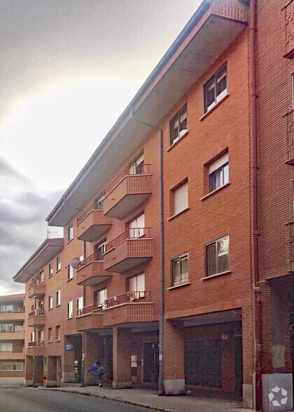Calle Fivasa, 4, Ávila, Ávila en alquiler - Foto del edificio - Imagen 3 de 3