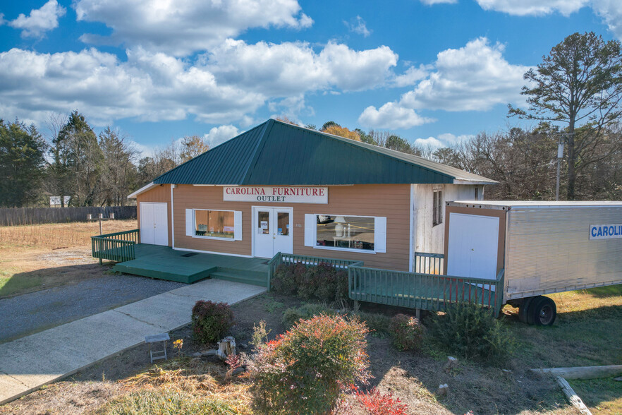 3506 Springs Rd, Hickory, NC en venta - Foto principal - Imagen 1 de 43