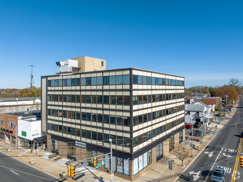 1 Main St, Eatontown, NJ en alquiler - Foto del edificio - Imagen 1 de 18