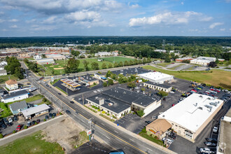 2224 Pawtucket Ave, East Providence, RI - VISTA AÉREA  vista de mapa