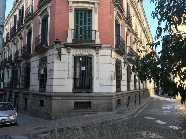 Más detalles de Edificio residencial​ en venta