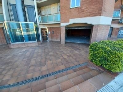Edificio residencial en Santa Susanna, Barcelona en venta - Foto del interior - Imagen 2 de 4