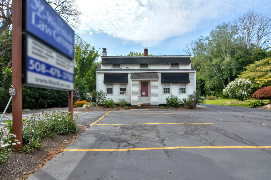 159 Hartford Ave E, Mendon, MA en venta - Foto principal - Imagen 1 de 20