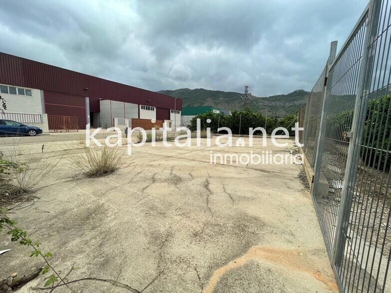 Nave en Xàtiva en venta - Foto del edificio - Imagen 3 de 8