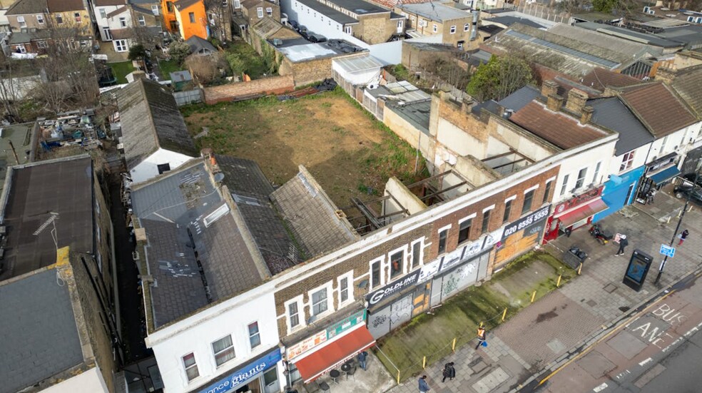 723-729 Romford Rd, London en venta - Foto del edificio - Imagen 2 de 4