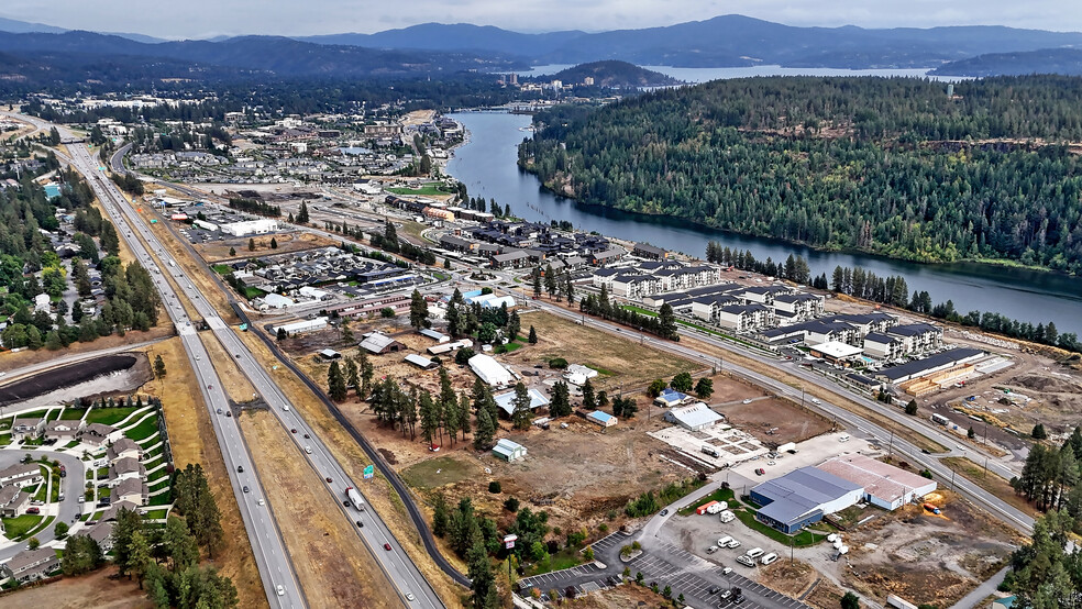 3429 W Seltice Way, Coeur d'Alene, ID en alquiler - Foto del edificio - Imagen 3 de 14