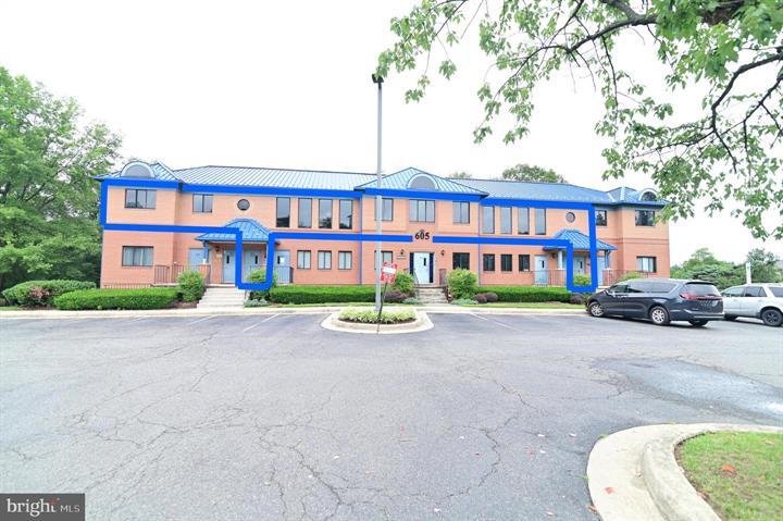 605 Post Office Rd, Waldorf, MD en venta - Foto del edificio - Imagen 1 de 20