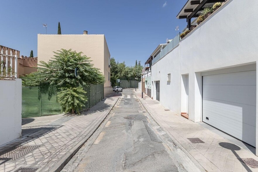 Pablo Neruda Lan, 1, Granada, Granada en venta - Foto del edificio - Imagen 2 de 10