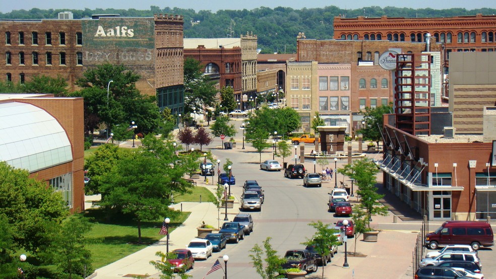 700 4th St, Sioux City, IA en alquiler - Foto del edificio - Imagen 3 de 25