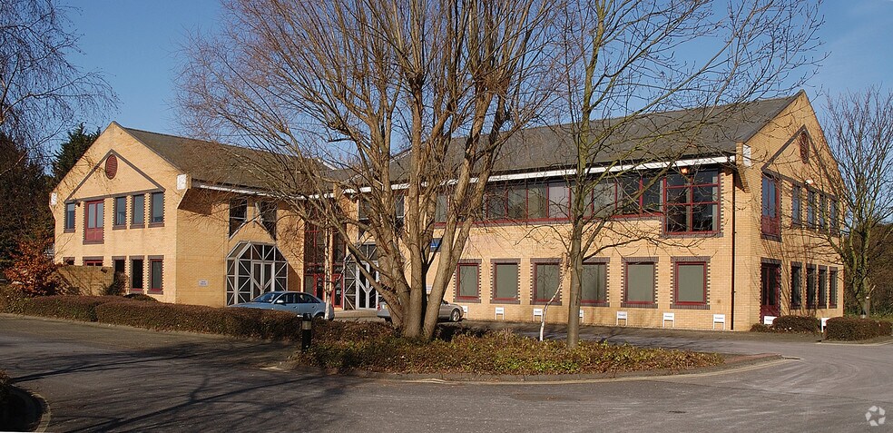 Waterside Dr, Slough en alquiler - Foto del edificio - Imagen 3 de 5