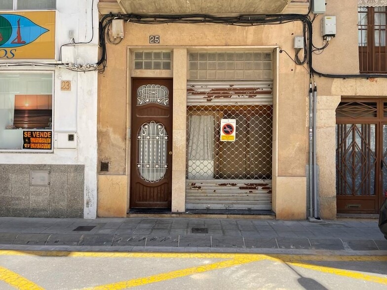 Carrer Murada de Baix, 25, Ulldecona, Tarragona en venta - Foto del edificio - Imagen 3 de 10