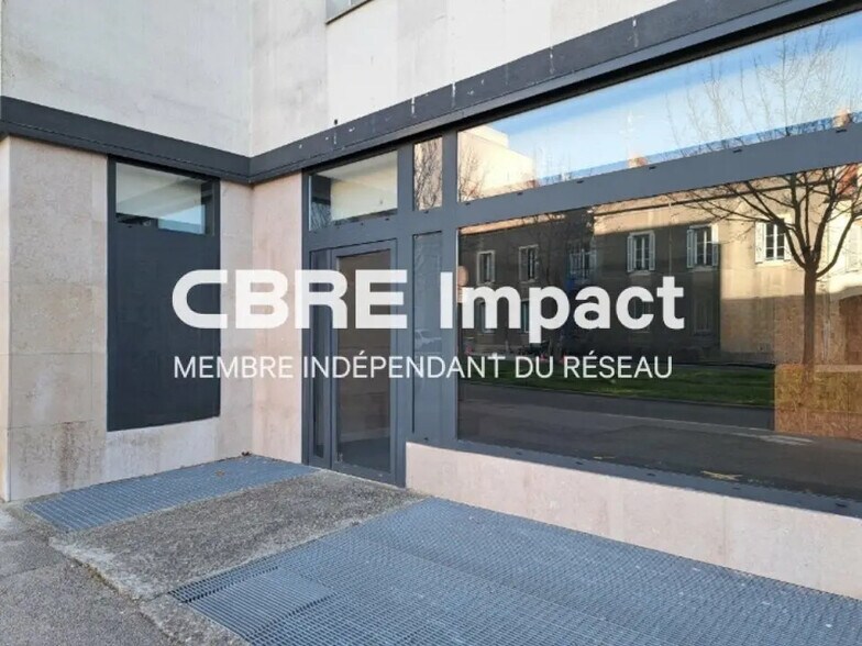 Local en Dijon en venta - Foto del edificio - Imagen 3 de 8