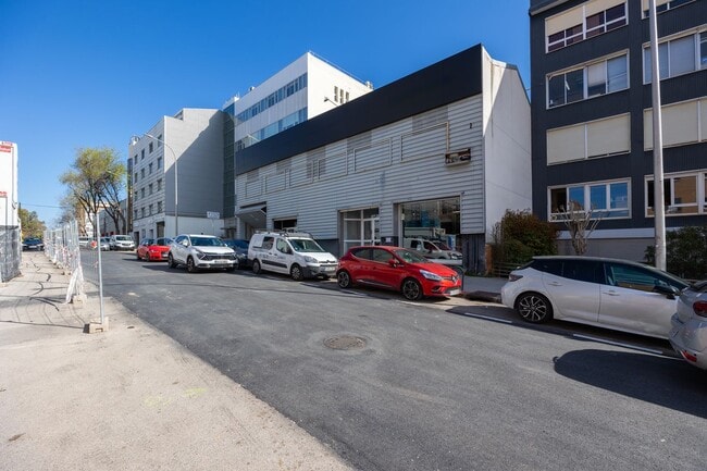 Más detalles de Nave en alquiler