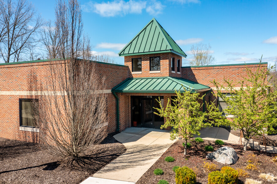 3754 Ranchero Dr, Ann Arbor, MI en alquiler - Foto del edificio - Imagen 2 de 34