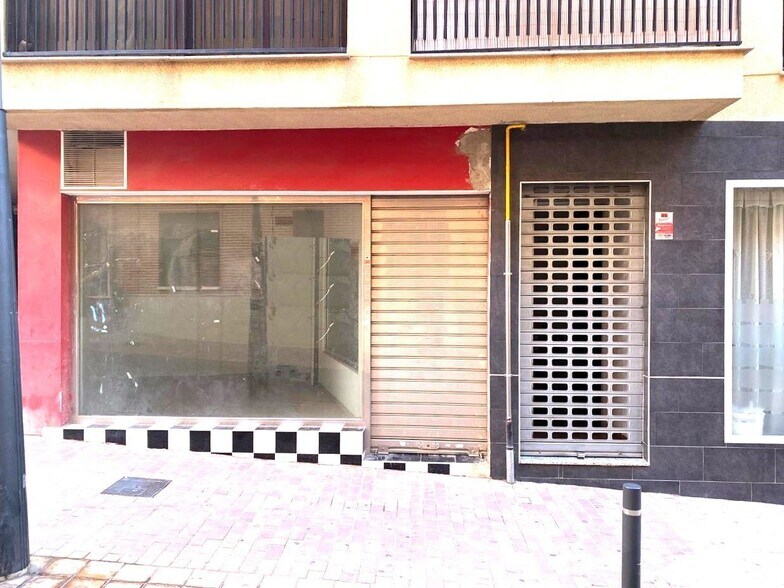 Local en Lorca en venta - Foto del edificio - Imagen 3 de 18