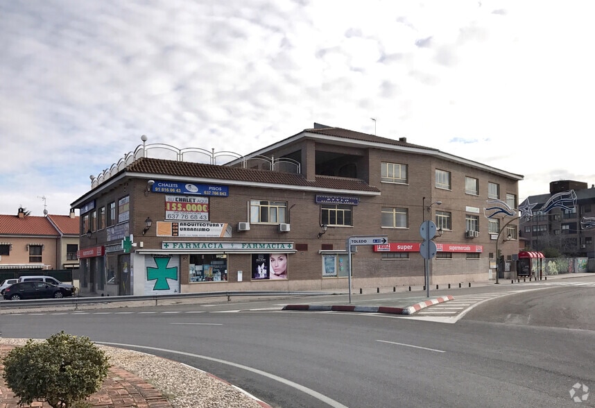 Local en Torrejón de la Calzada, Madrid en alquiler - Foto del edificio - Imagen 2 de 3