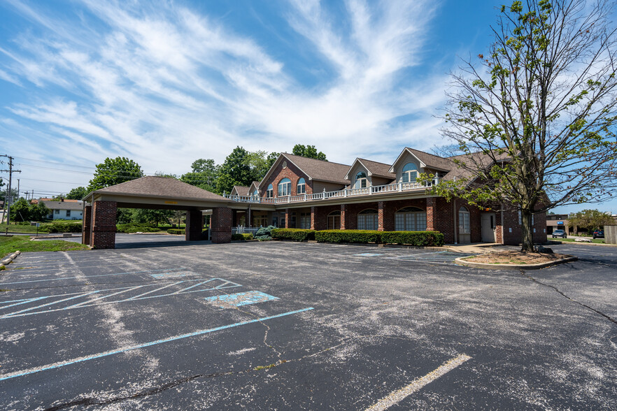 700 S College Ave, Bloomington, IN en venta - Foto del edificio - Imagen 2 de 19