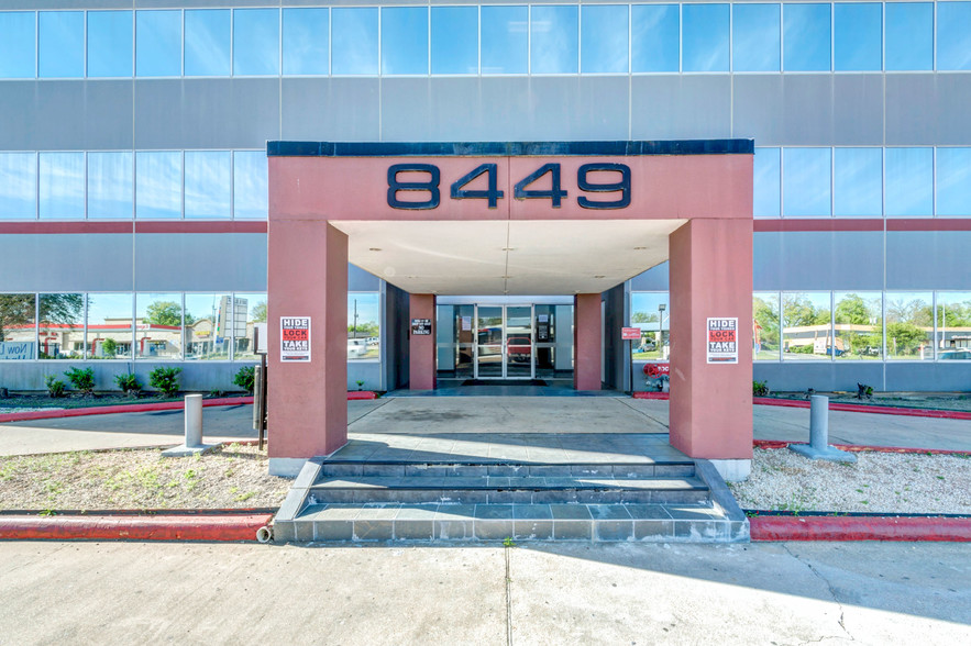 8449 W Bellfort St, Houston, TX en venta - Foto del edificio - Imagen 3 de 14