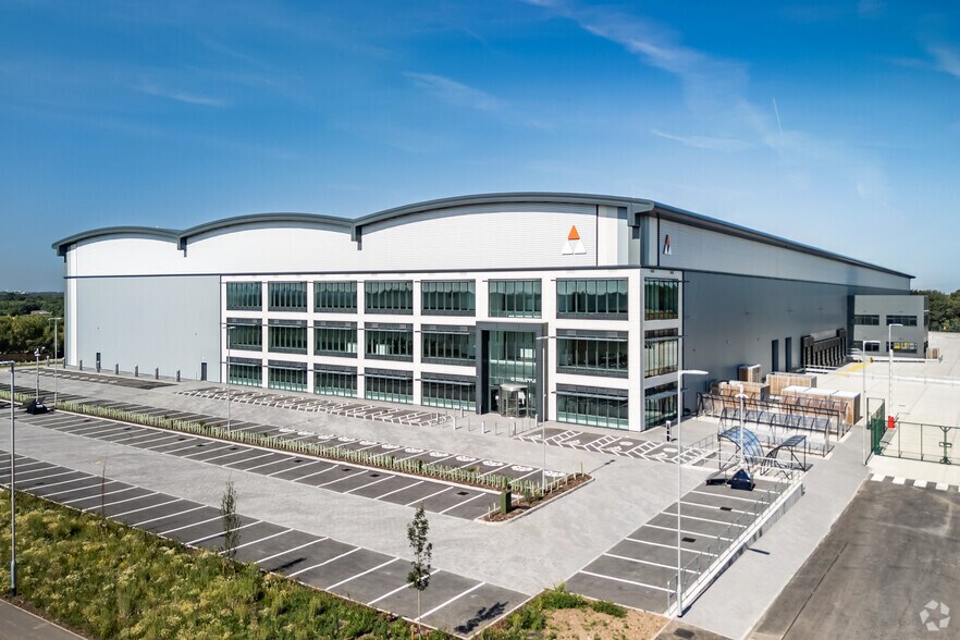 Cronton Rd, Prescot en alquiler - Foto del edificio - Imagen 1 de 29