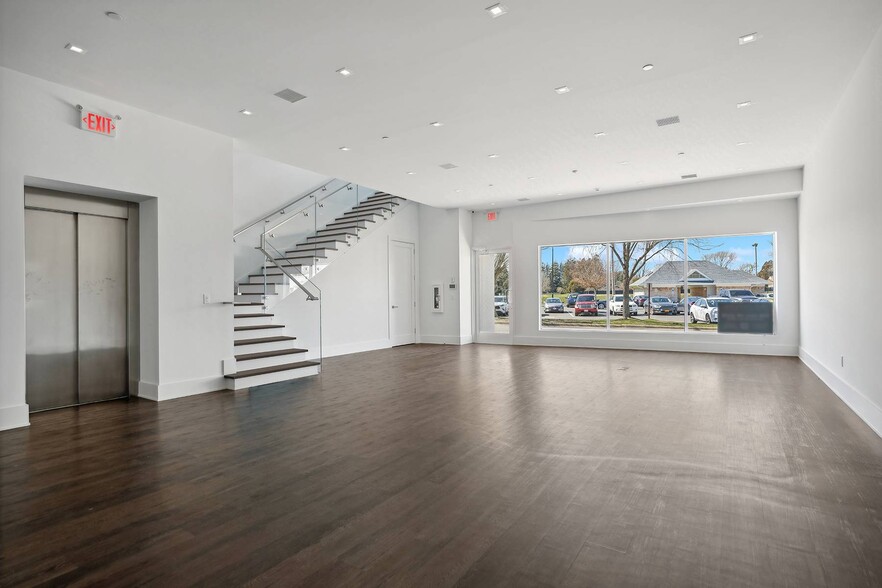 30 Park Place, East Hampton, NY en alquiler - Foto del interior - Imagen 2 de 17