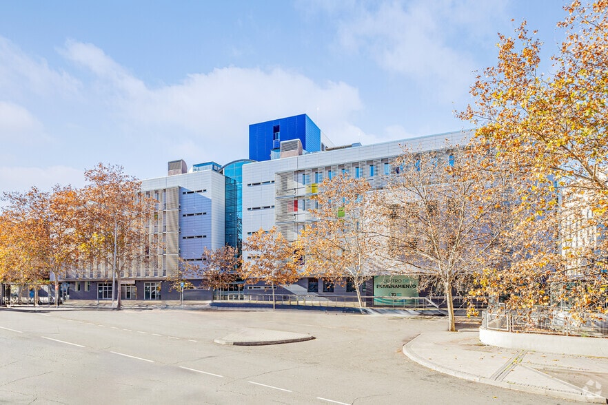 Calle del Golfo de Salónica, 73, Madrid, Madrid en alquiler - Foto del edificio - Imagen 1 de 21