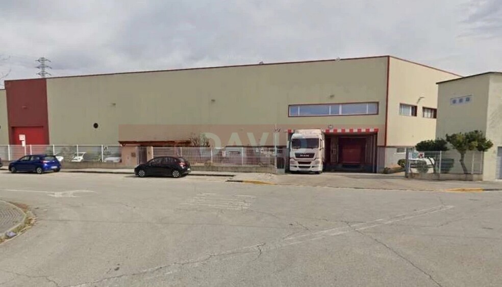 Nave en Parets del Vallès, Barcelona en alquiler - Foto del edificio - Imagen 2 de 2